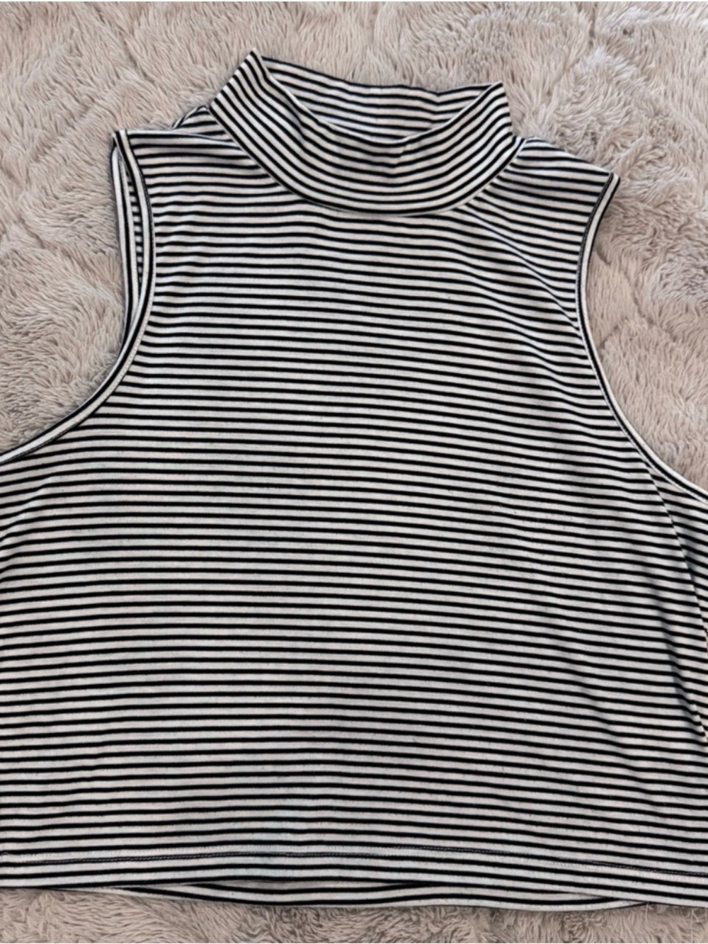 Two Ten Sixty Sherman cropped sleeveless turtlenecks